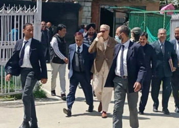 LS Polls-2024: Former J&K CM Omar Abdullah files nomination papers for Baramulla seat