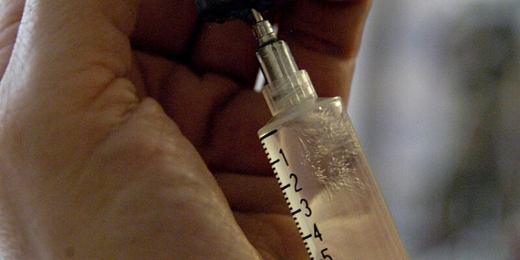 Pregnant Woman Dies After Being Given ‘Wrong’ Injection in…