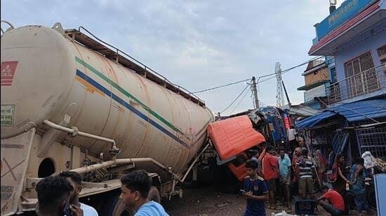Two persons die, another injured after oil tanker rolls down gorge in UT J&K
