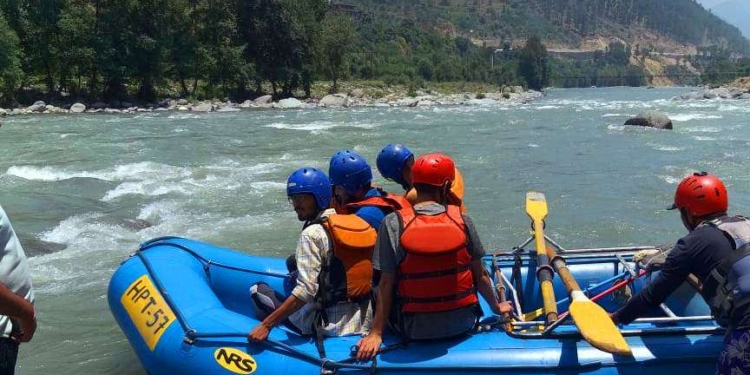 Tourist from West Bengal drowns while taking photos in UT J&K