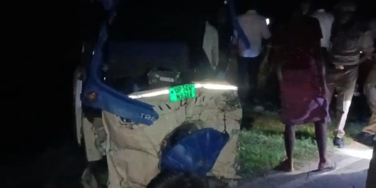 5 Of Family Killed After 2 Cars, E-Rickshaw Collide In….