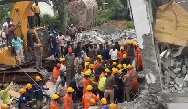 5 Killed In Building Collapse in….