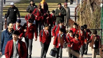 DSEK orders change in school timing for Kashmir schools