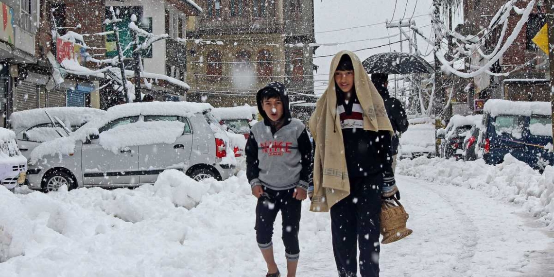 Snowfall in Kashmir turns valley white, Srinagar experiences season’s coldest night