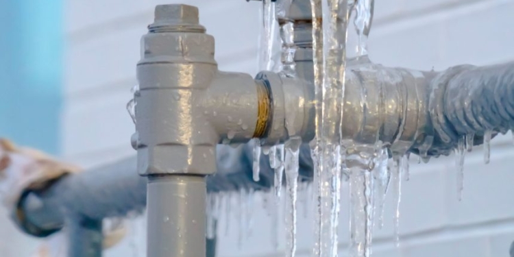 PHE workers face challenges with frozen pipes & gear shortage