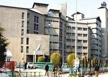 Negligence Exposes Critical Patient Care Failure at SKIMS Soura
