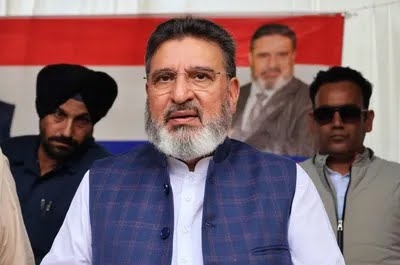 Srinagar-Delhi train service should operate directly without causing inconvenience to passengers: Altaf Bukhari