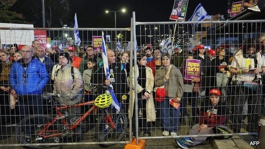 Israel Says Gazans Can Return Home, Hamas To Release 6 More Hostages