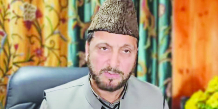 Grand Mufti Clarifies Absence of Molvi Imran Reza Ansari at Unity Meeting