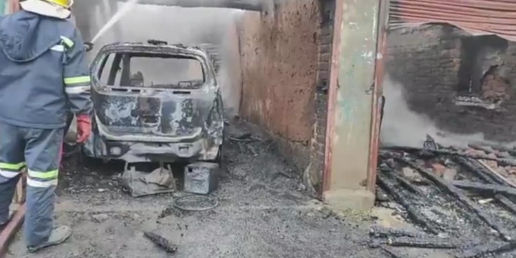 Fire Devours House, Shops, and Car in Baramulla’s Chakura Village