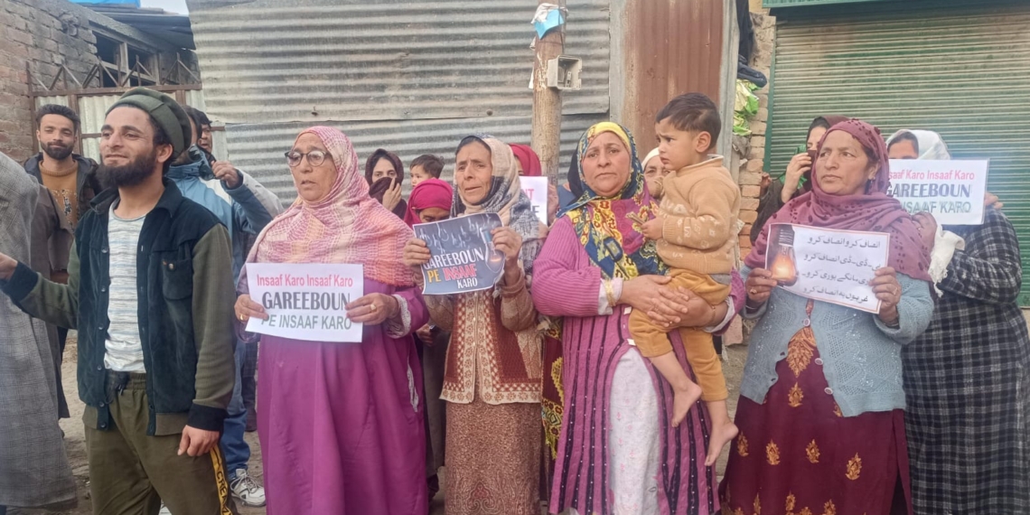 Non-Payment of Bills: KPDCL Disconnects Power Supply of 50 Impoverished Families, Affected People Stage Protest