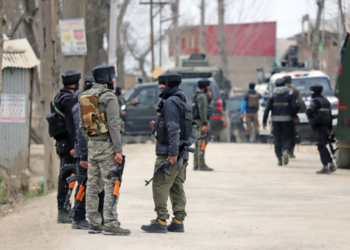 Policeman Injured in Handwara Encounter