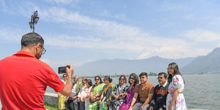 Tourists feel ‘safe’ in Srinagar, giving credit to warmth and support of locals