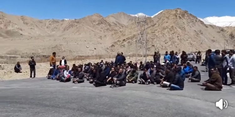 All Ladakh Transport Union stages protest against internal truck movement