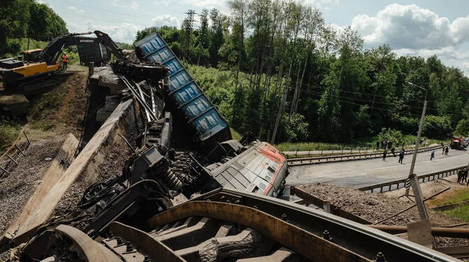 Explosions caused 2 bridges in….
