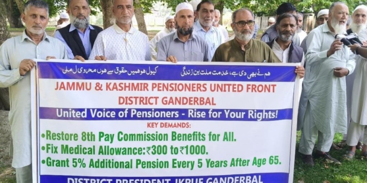 J&K Pensioners Protest in Ganderbal for Long-Pending Demands