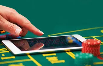 Couple commits suicide after husband loses Rs 5 lakh on gaming app
