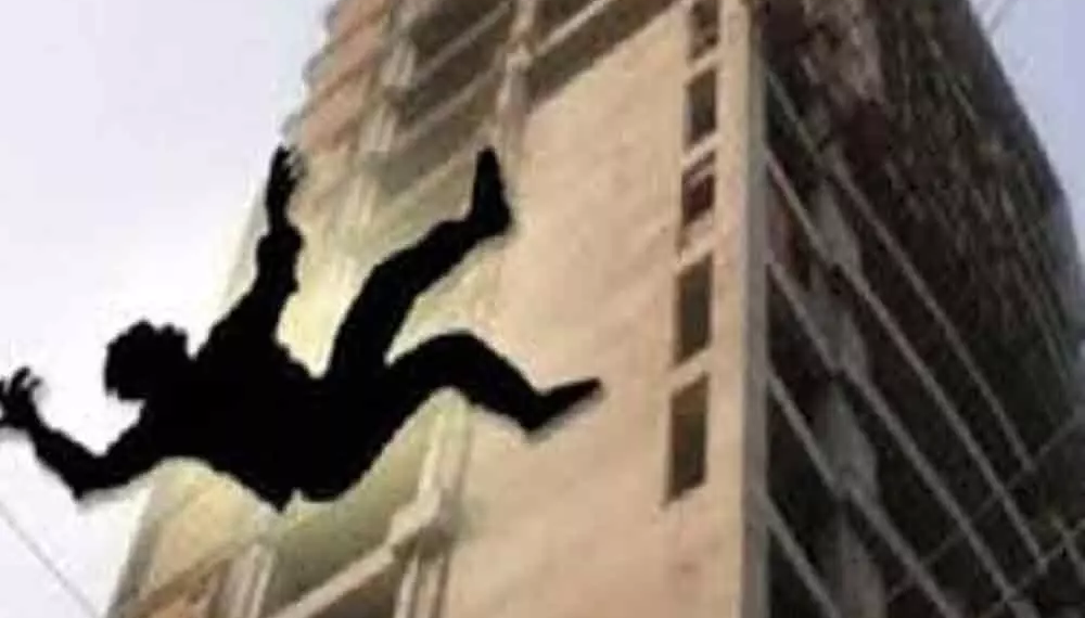 Youth Dies After Falling from Under-Construction Building in Sopore