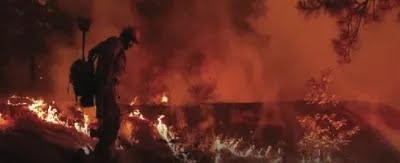 Massive wildfire in California; hundreds of structures at risk