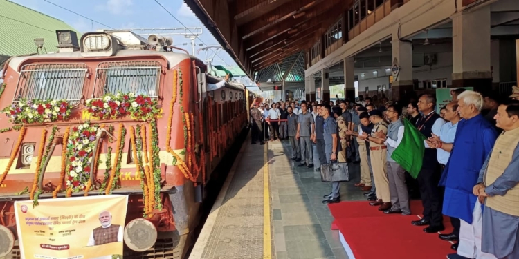 LG Manoj Sinha Flags Off Parcel Train Service from Budgam to New Delhi