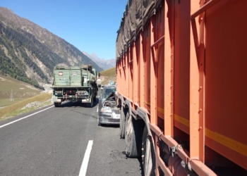 Five Injured, Including Minor, as Car Crashes Near Zojila Pass, Three Referred to SKIMS