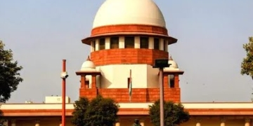 SC to hear on October 27 contempt plea against man who hurled shoe towards CJI