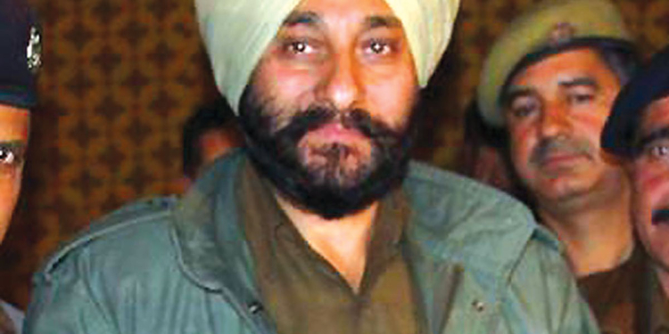NIA Court Rejects Interim Bail Plea of Ex-DySP Devinder Singh