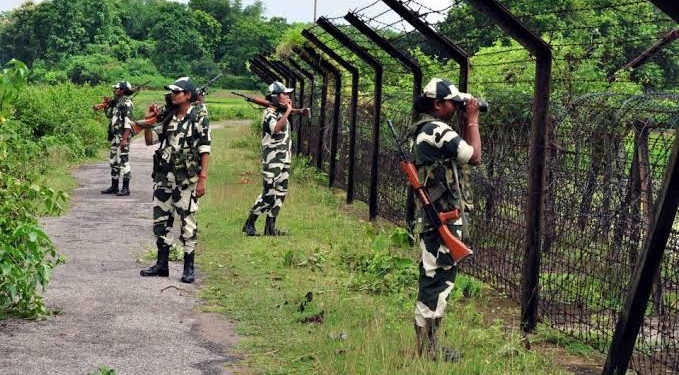 Army Opens Fire After Suspicious Movement Along LoC in Rajouri