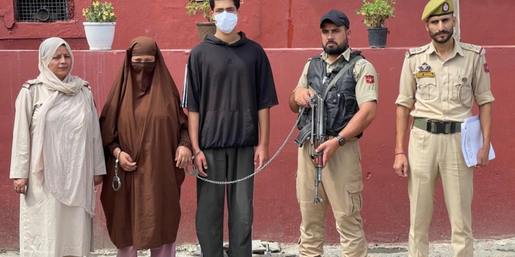 Mother, Son Arrested as Srinagar Police Solve Blind Murder Case Within Hours