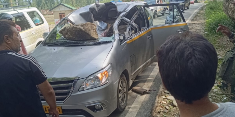 Rolling Stone Leaves Odisha Tourist Seriously Injured in South Kashmir’s Anantnag