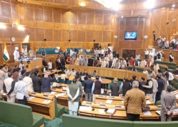 Noisy scenes mark last day of J&K; assembly autumn session