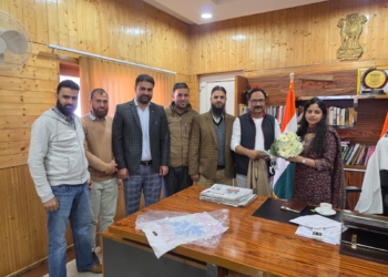 State Press Forum J&K Delegation Meets Director Information